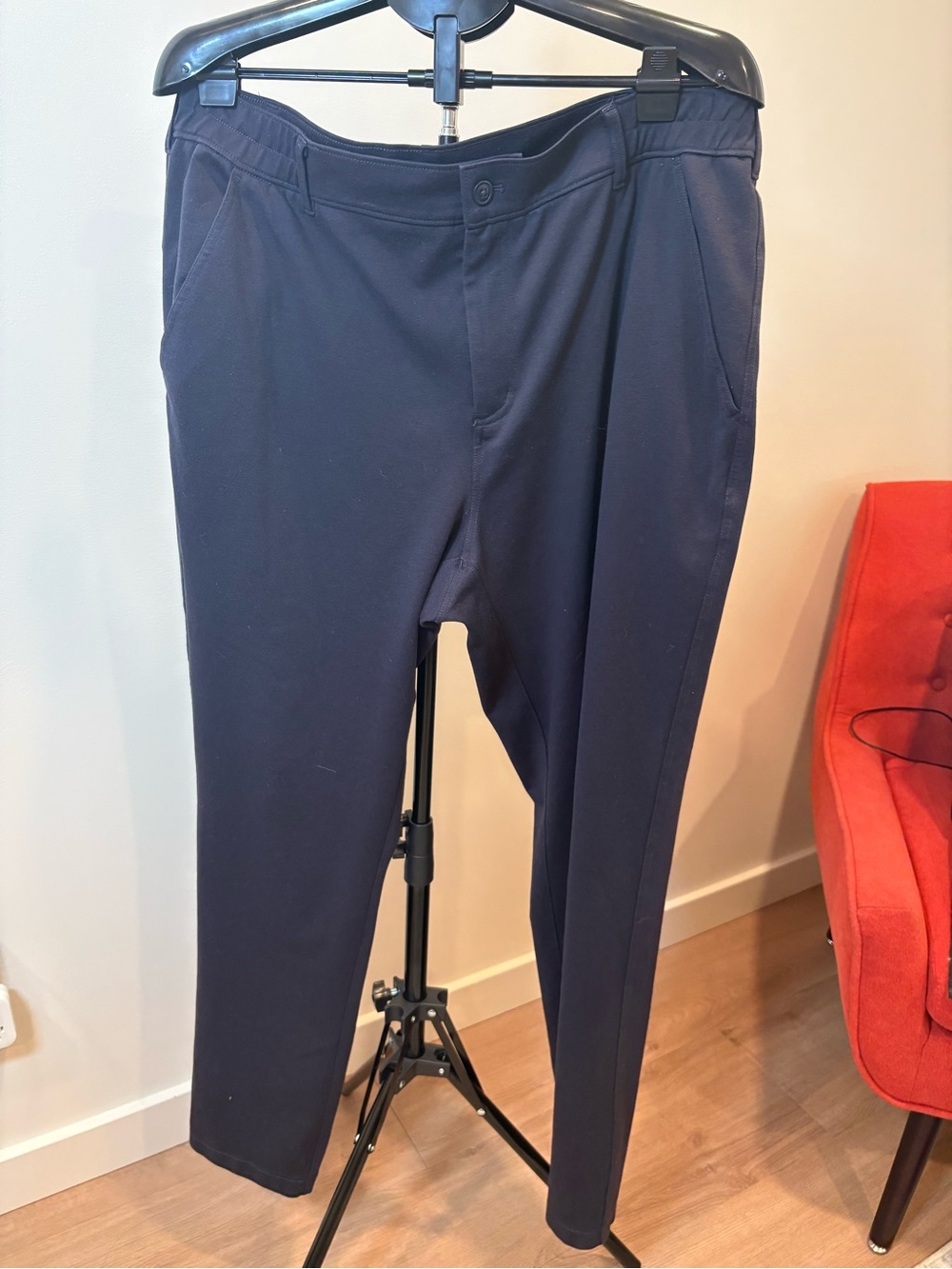 NWOT Lands' End Men's Navy Stretch Chinos